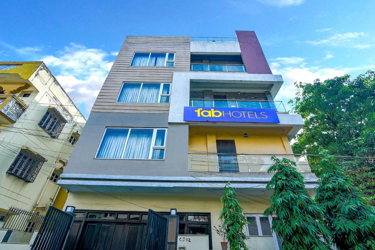 Fabhotel All In One Saltlake - Opp Bj Market Complex 콜카타 외부 사진