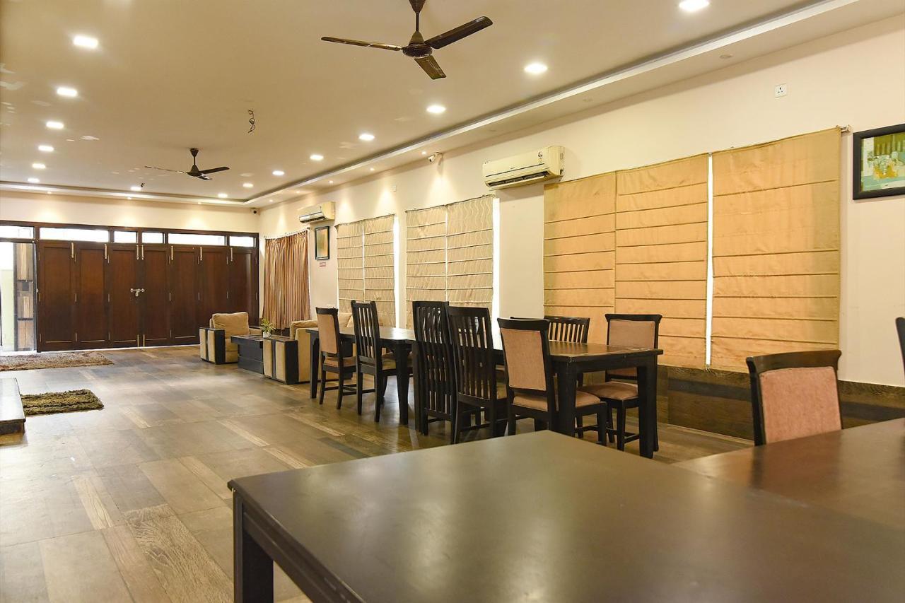 Fabhotel All In One Saltlake - Opp Bj Market Complex 콜카타 외부 사진